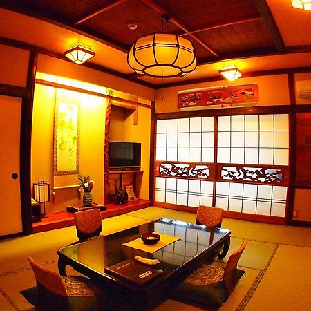 民芸の宿　中央ホテル 千曲市 エクステリア 写真