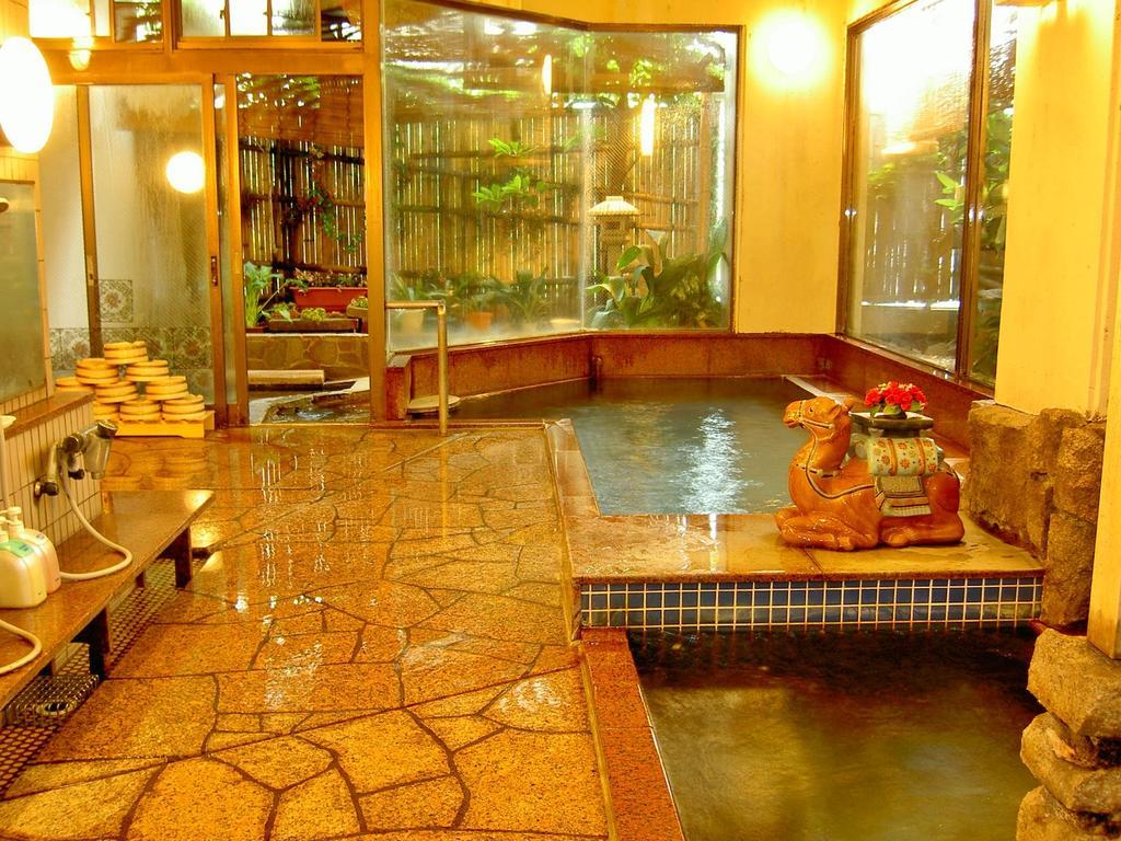 民芸の宿　中央ホテル 千曲市 エクステリア 写真